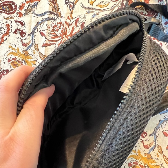 Reebox Fanny Pack - Picture 2 of 2